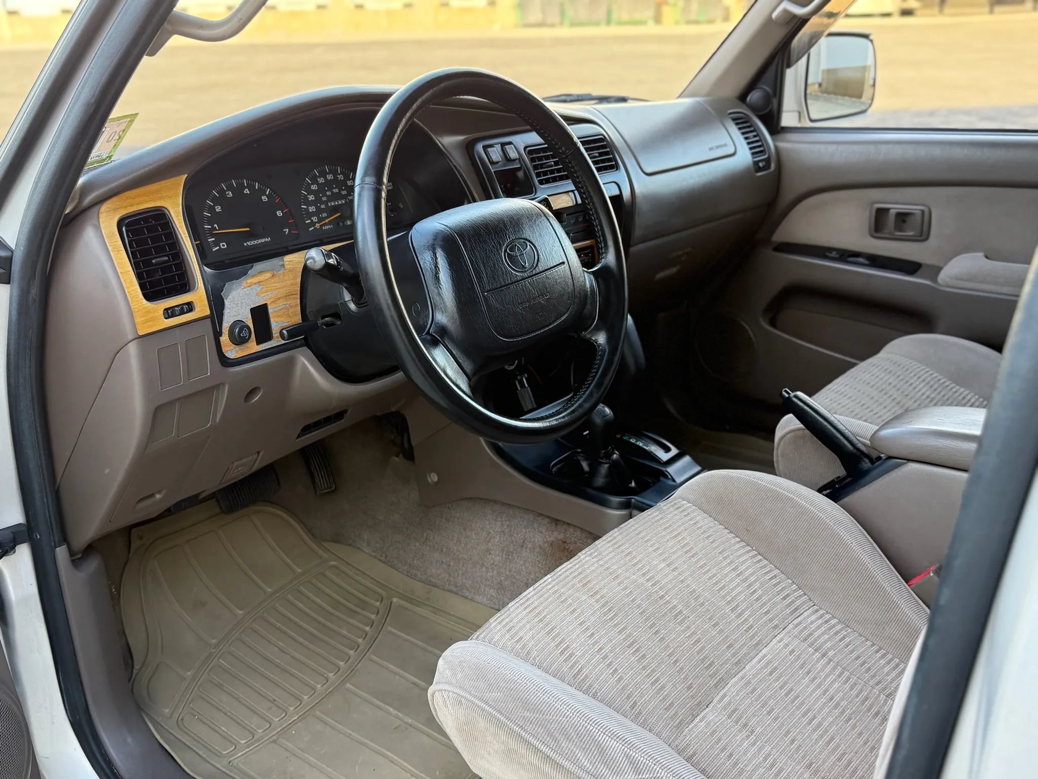 Used 1997 Toyota 4Runner SR5 AWD/4WD image 24