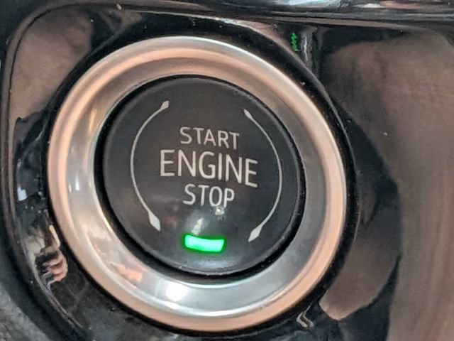 Used 2024 Chevrolet Silverado 1500 LTZ AWD/4WD image 36
