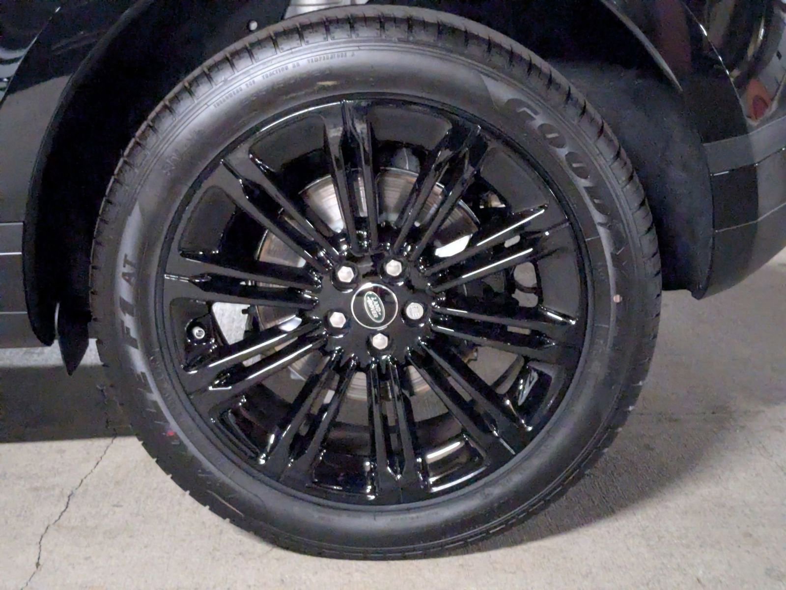 New 2026 Land Rover Range Rover Evoque S image 10