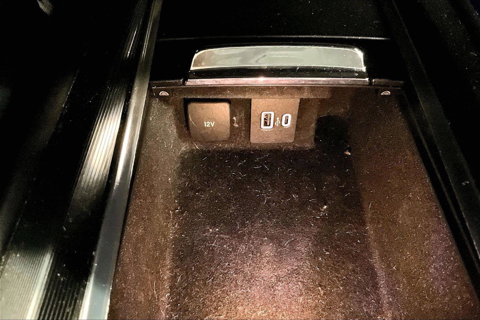 Used 2021 Lincoln Corsair AWD w/ Equipment Group 101A image 31