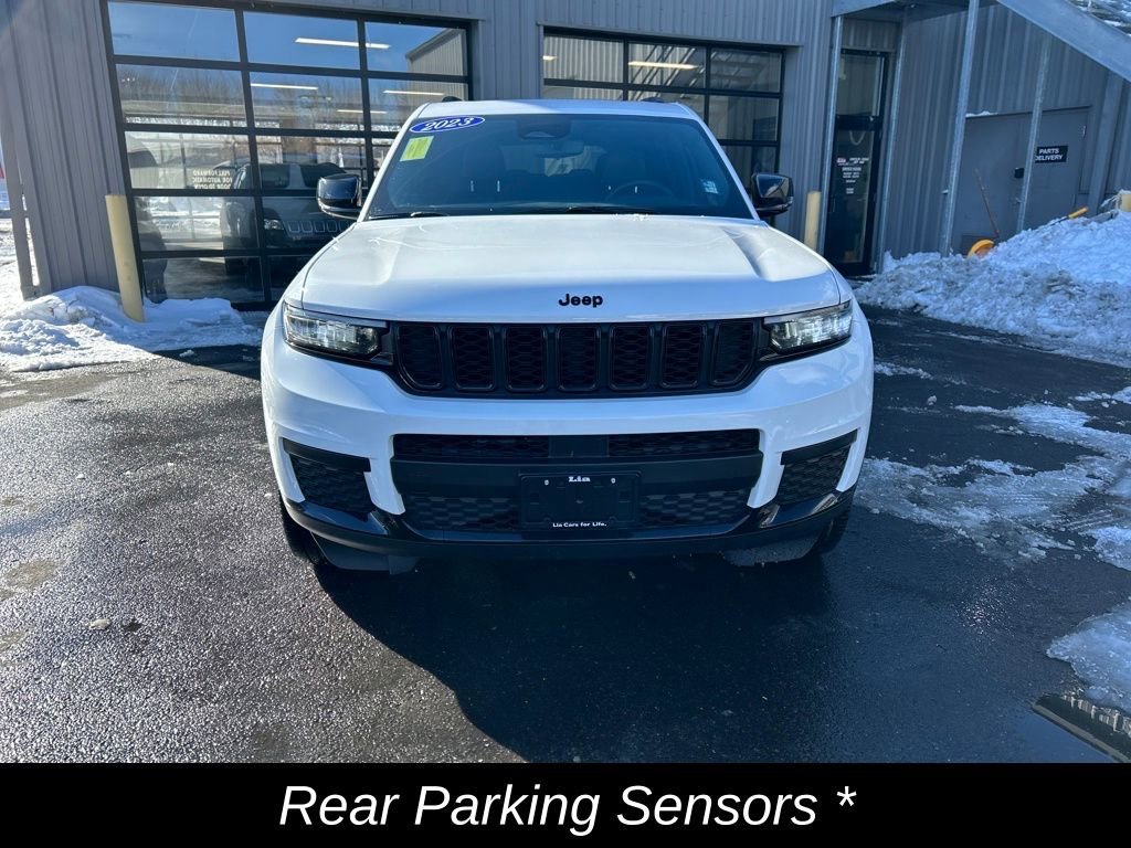 Used 2023 Jeep Grand Cherokee L Laredo image 9