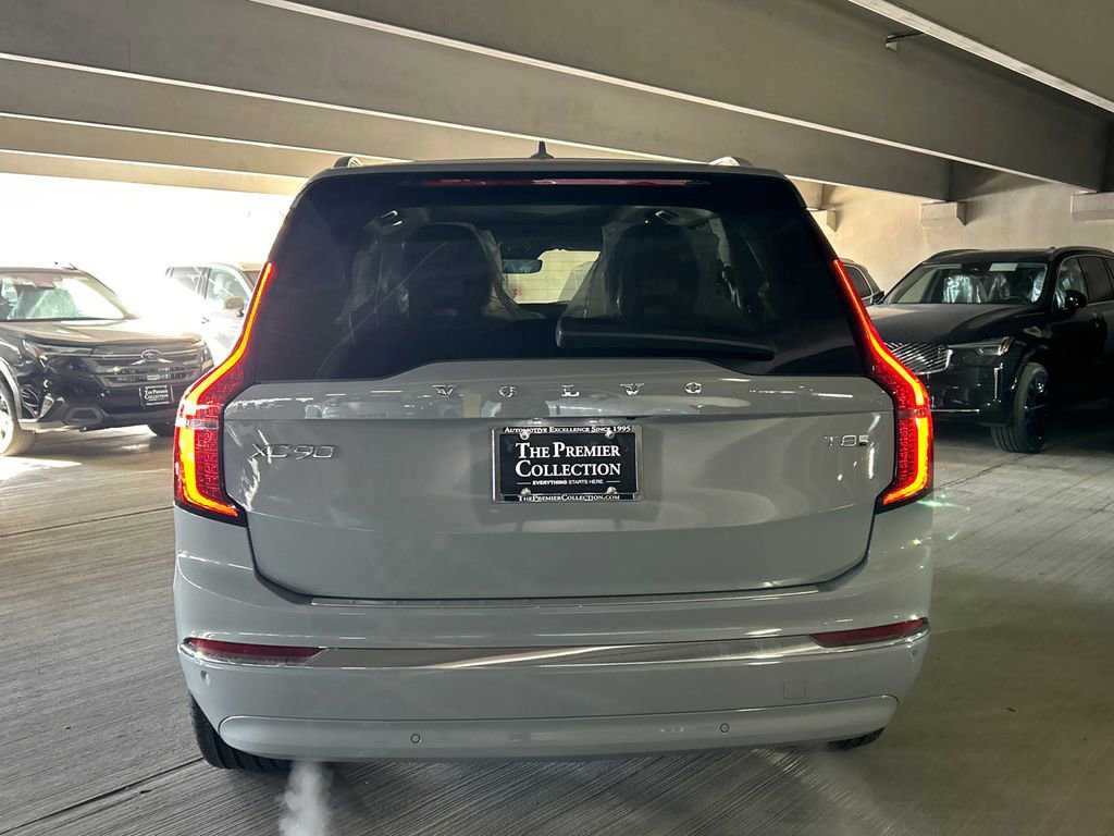 New 2026 Volvo XC90 T8 Ultra w/ Protection Package Premier image 3