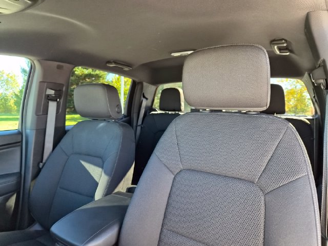 Used 2024 Chevrolet Colorado LT w/ LT Convenience Package II AWD/4WD image 15