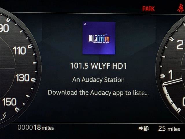 New 2026 Land Rover Defender 110 X-Dynamic SE image 10