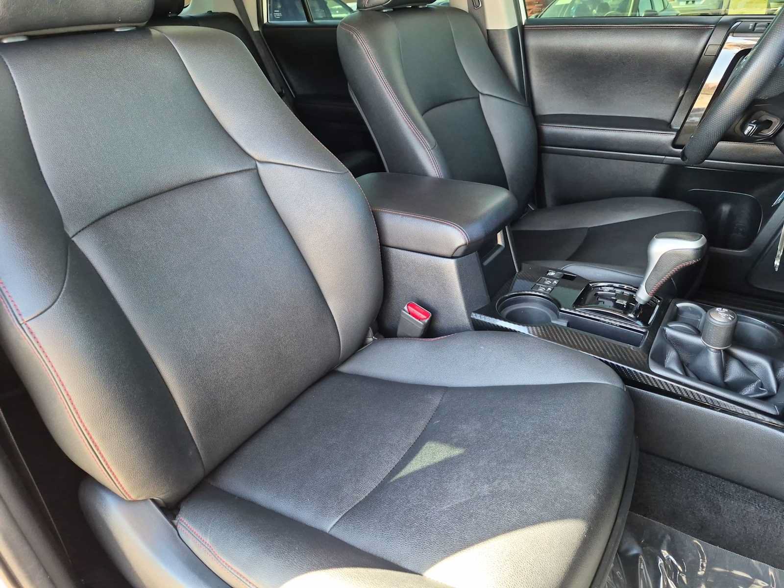 Used 2019 Toyota 4Runner TRD Off-Road Premium AWD/4WD image 23
