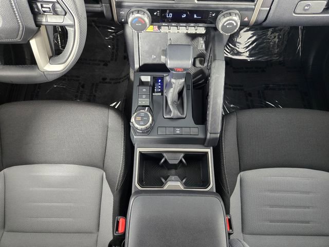 Used 2025 Toyota 4Runner TRD Off-Road AWD/4WD image 24