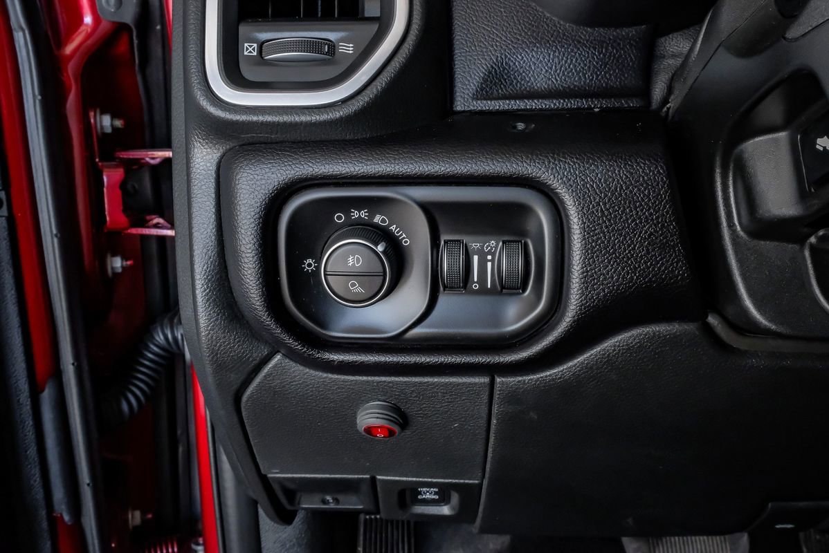 Used 2021 RAM 3500 Laramie image 28