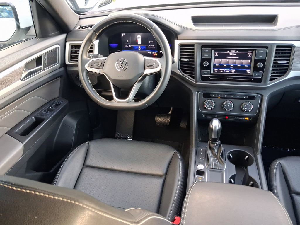 Used 2023 Volkswagen Atlas Cross Sport SE FWD image 10