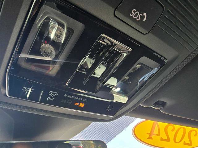 Used 2024 Audi Q4 e-tron Prestige image 36