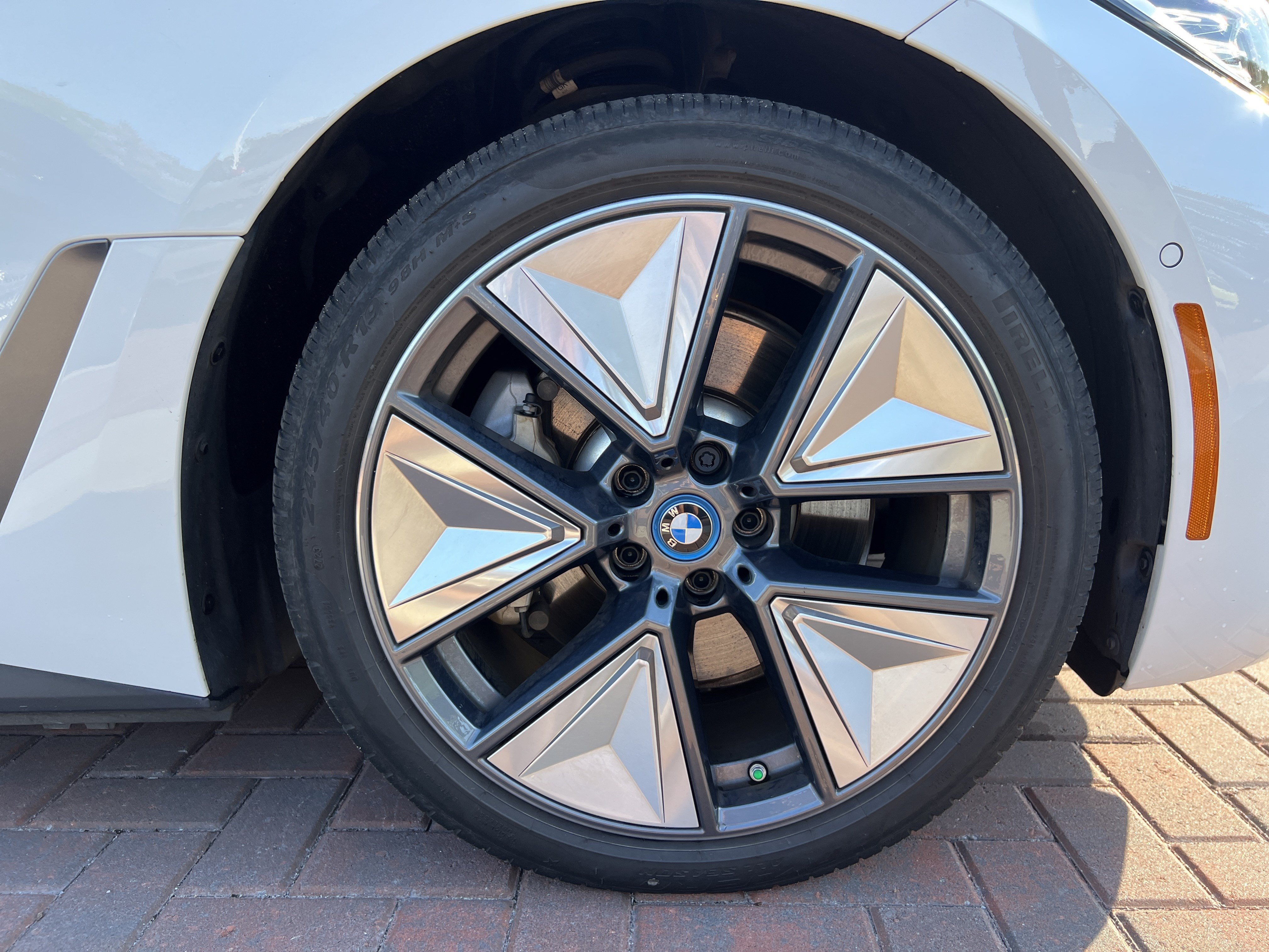 Certified 2024 BMW i4 eDrive40 w/ Premium Package RWD image 13