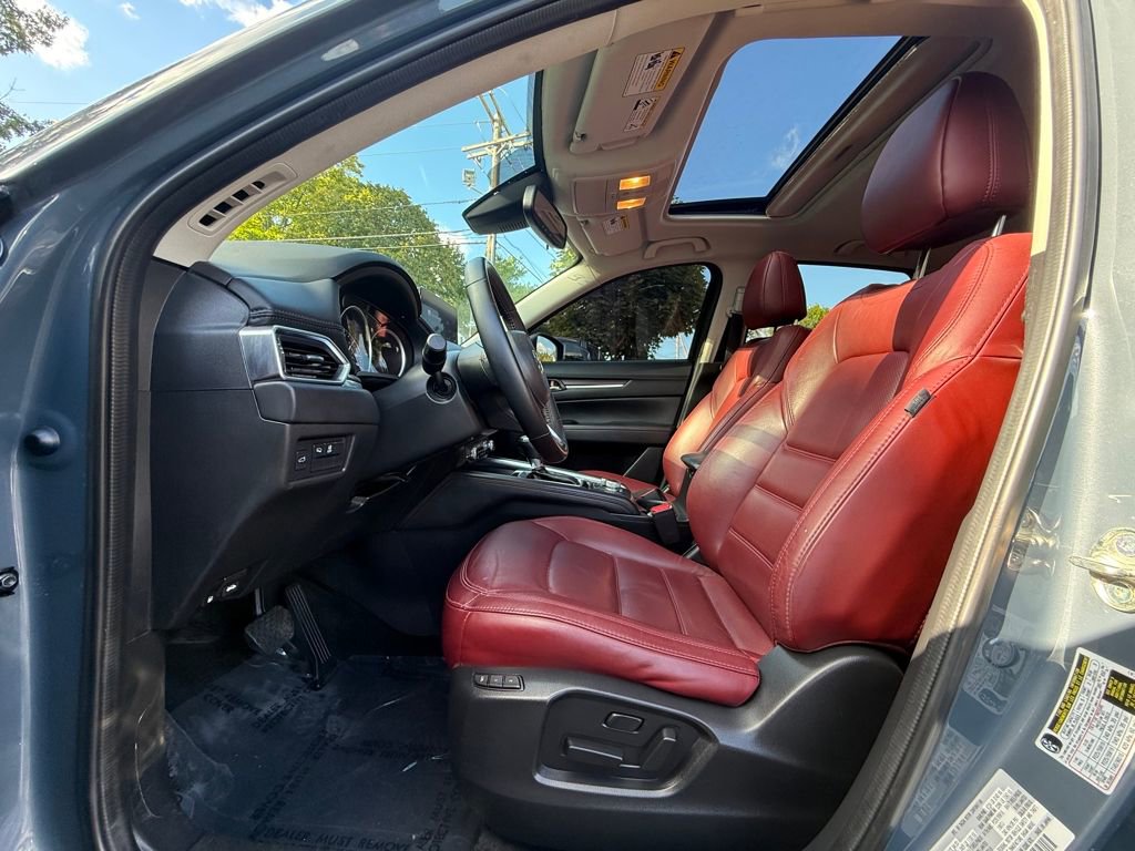 Used 2023 MAZDA CX-5 Carbon Edition image 22