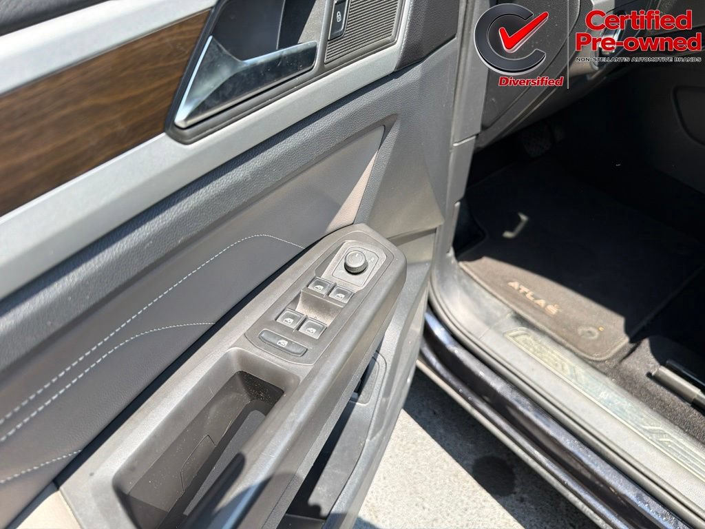 Used 2022 Volkswagen Atlas SE FWD image 45