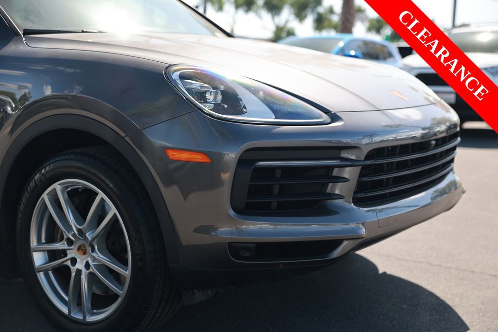 Used 2023 Porsche Cayenne Platinum Edition AWD/4WD image 7