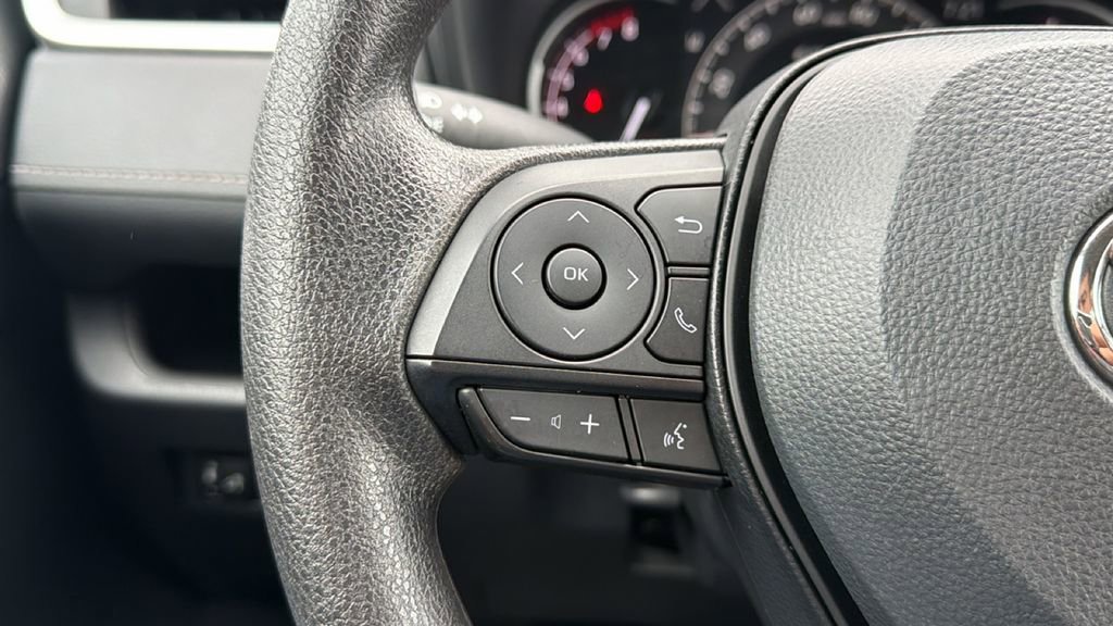 Certified 2025 Toyota RAV4 XLE image 25