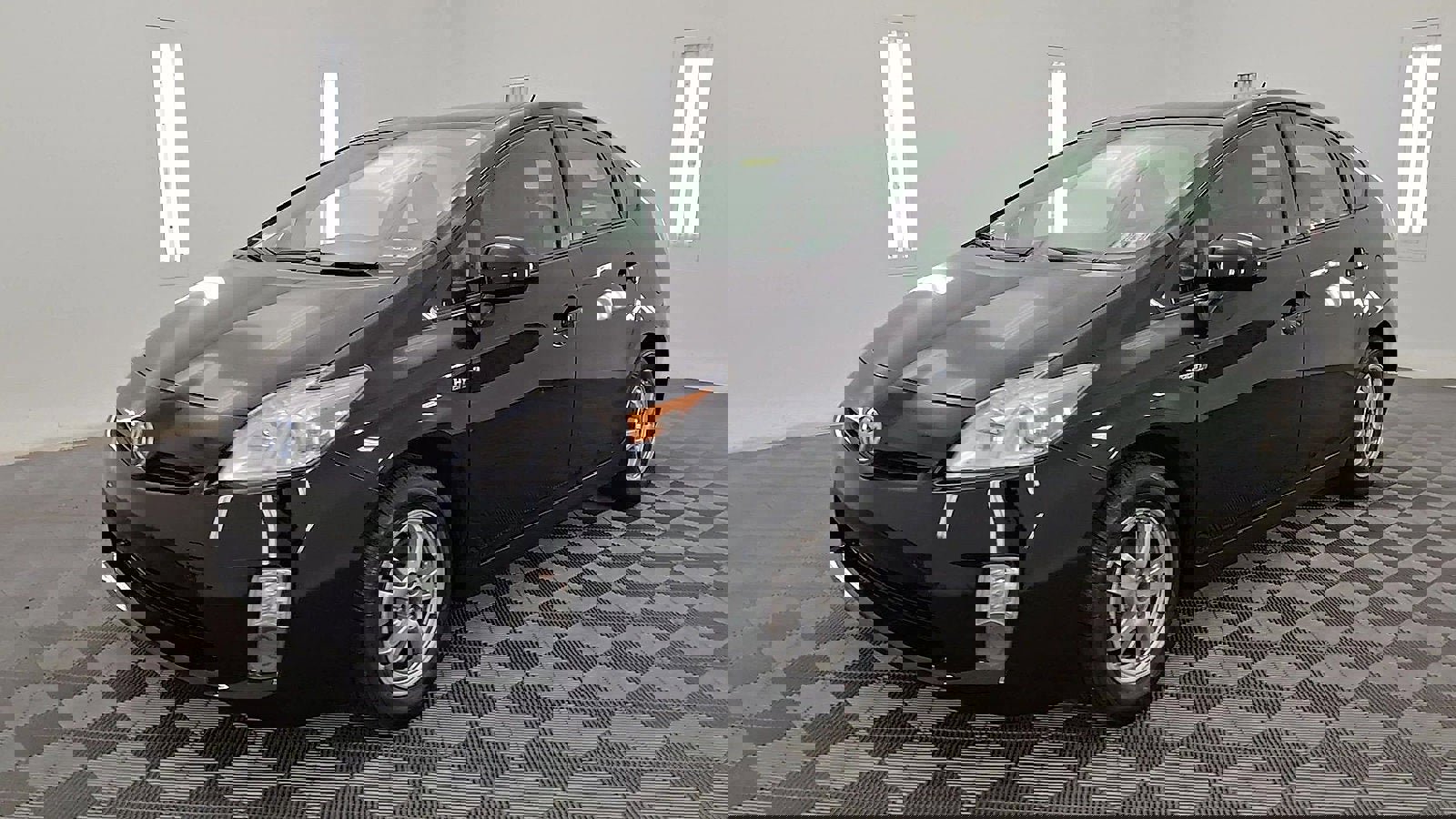 Used 2010 Toyota Prius Two image 8