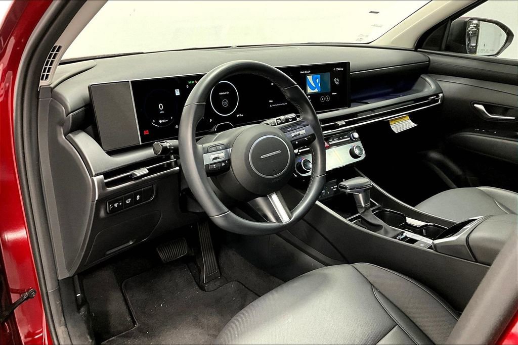 Used 2025 Hyundai Tucson SEL image 16