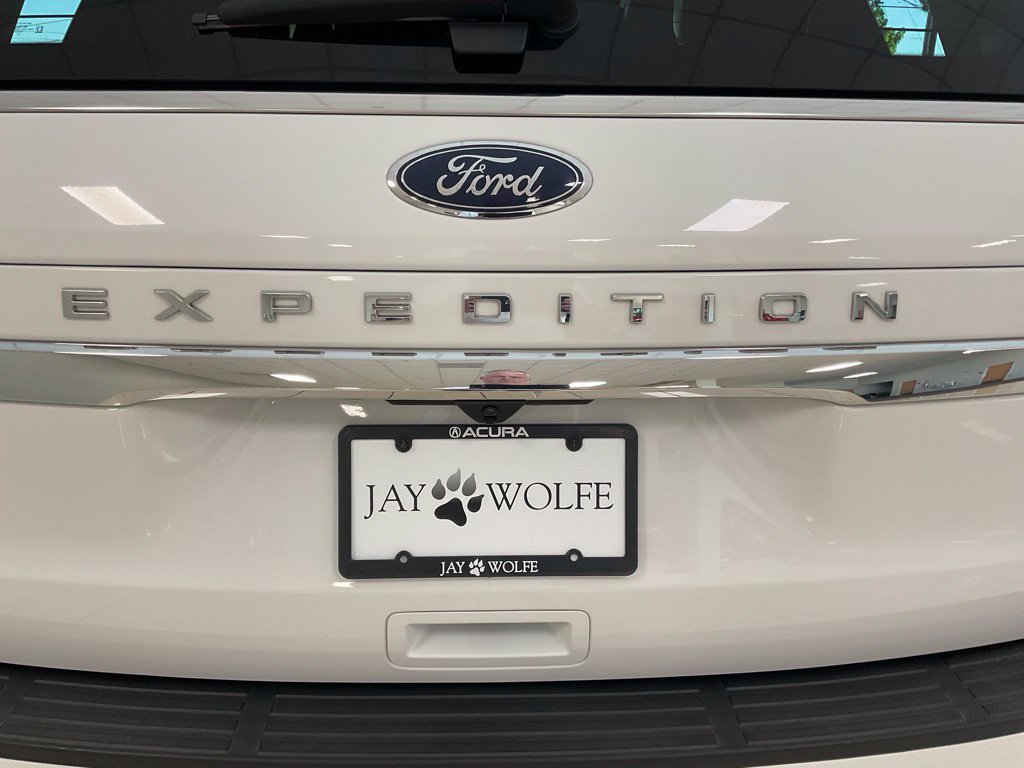 Used 2023 Ford Expedition Limited AWD/4WD image 29