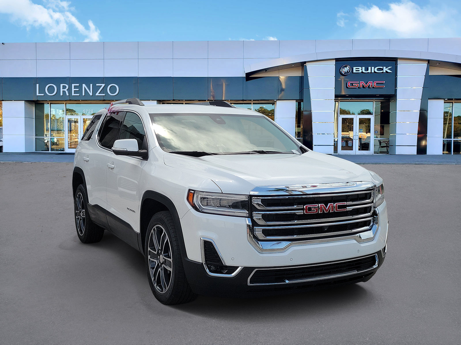 Used 2023 GMC Acadia SLT w/ Technology Package FWD image 3