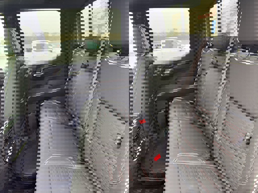 Used 2026 GMC Sierra 1500 AT4X image 20