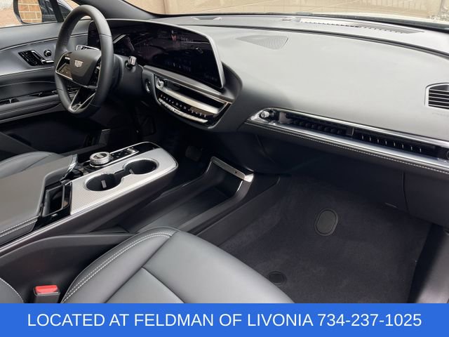 Used 2024 Cadillac Lyriq Tech w/ Driver Assist Package image 29