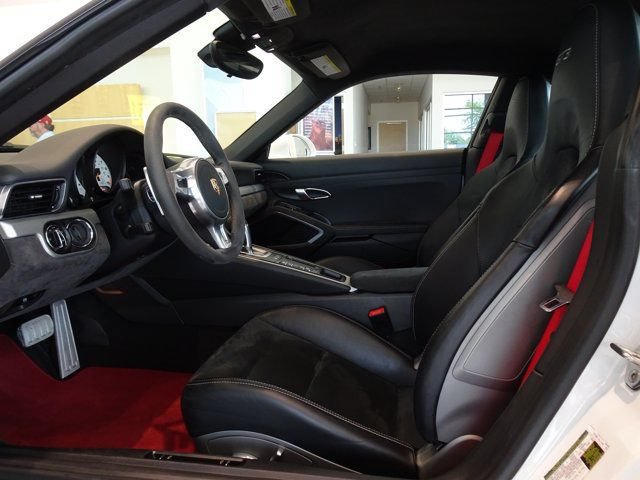 Used 2014 Porsche 911 GT3 RWD image 9