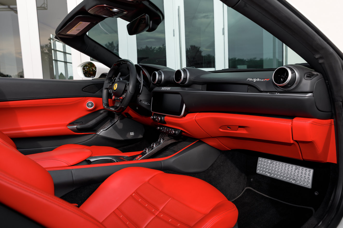 Used 2023 Ferrari Portofino M RWD image 36