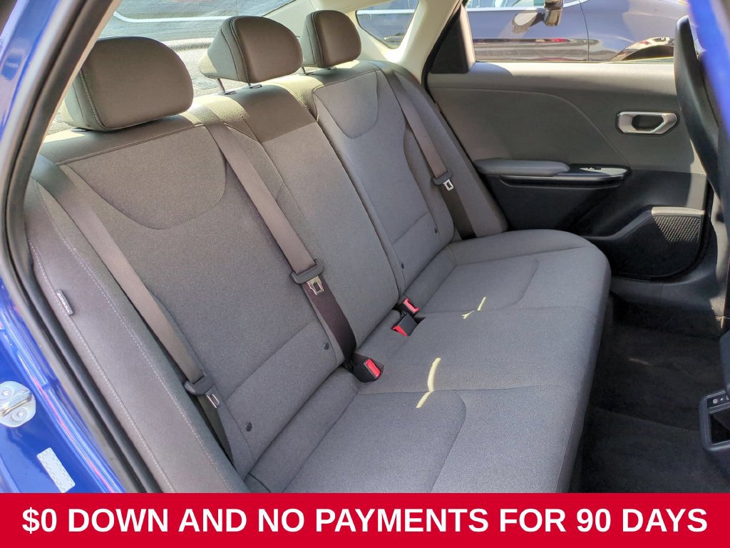 Used 2025 Kia K4 FWD image 28