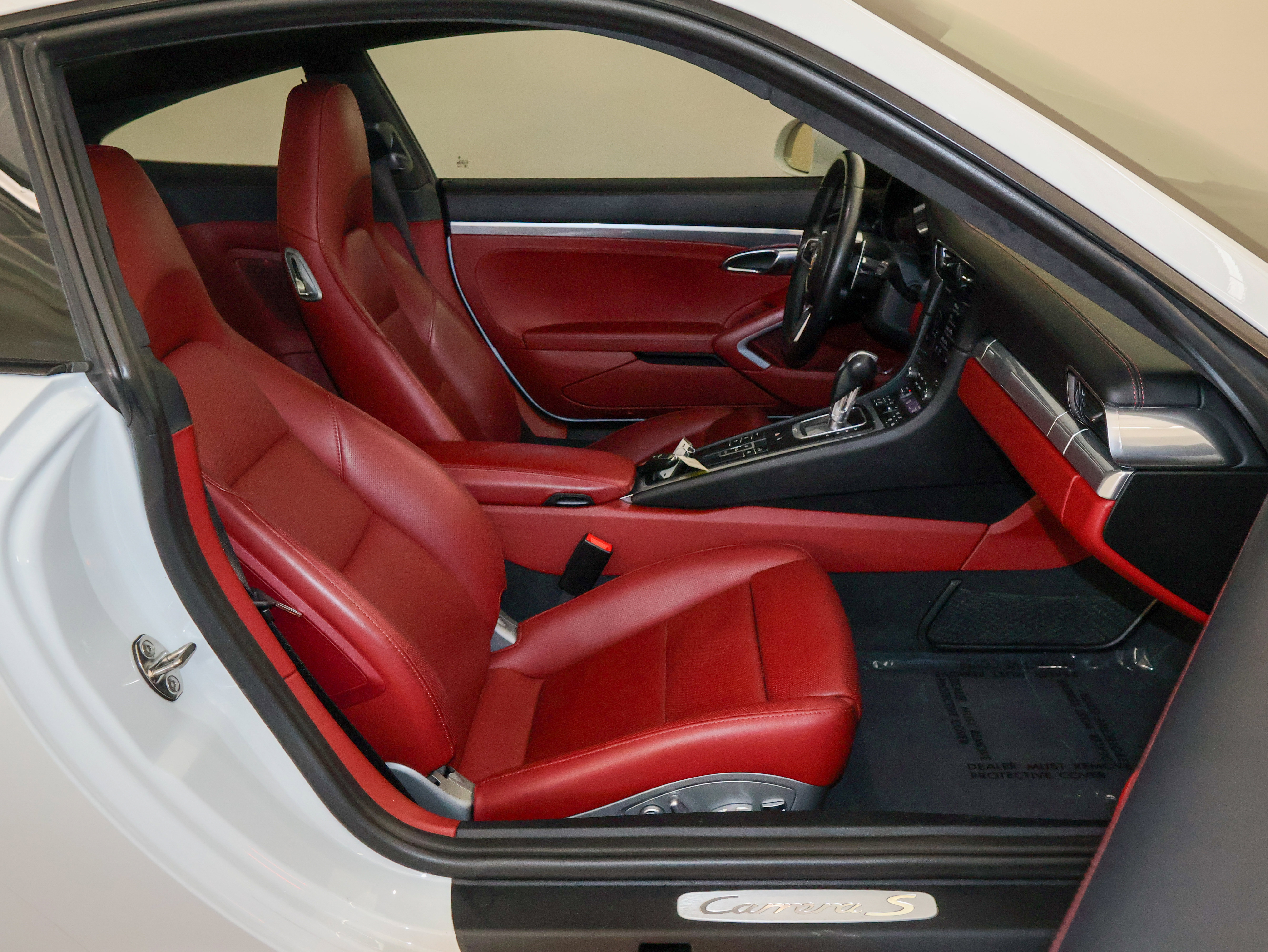 Used 2017 Porsche 911 Carrera S image 41