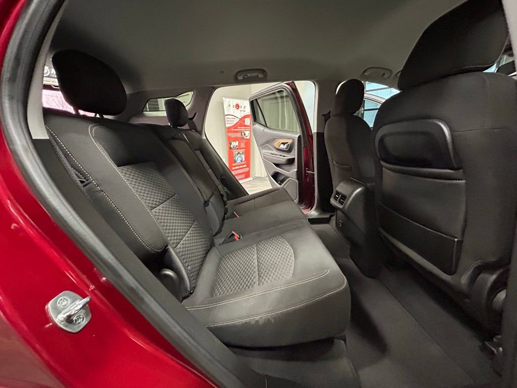 Used 2019 GMC Terrain SLE image 43