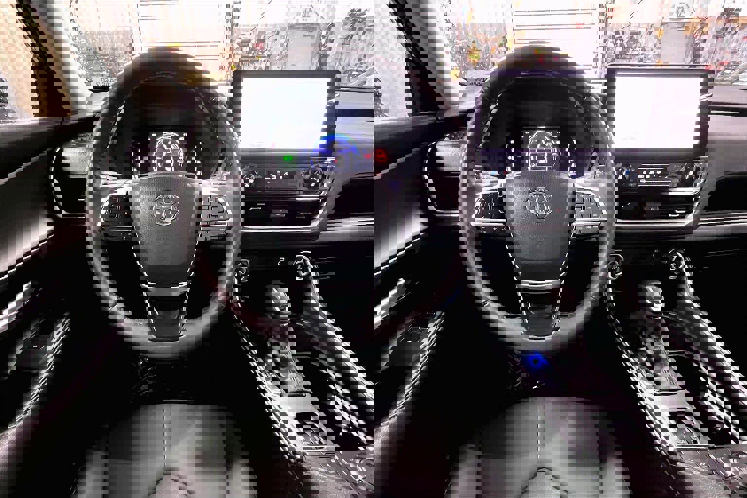 Used 2024 Toyota Grand Highlander XLE image 6