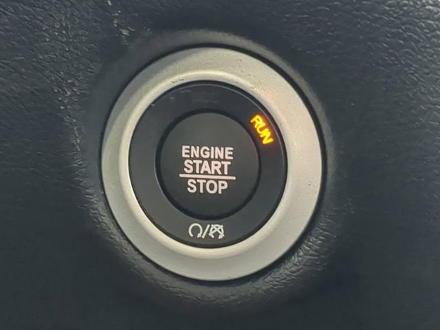 New 2026 Chrysler Voyager LX FWD image 34