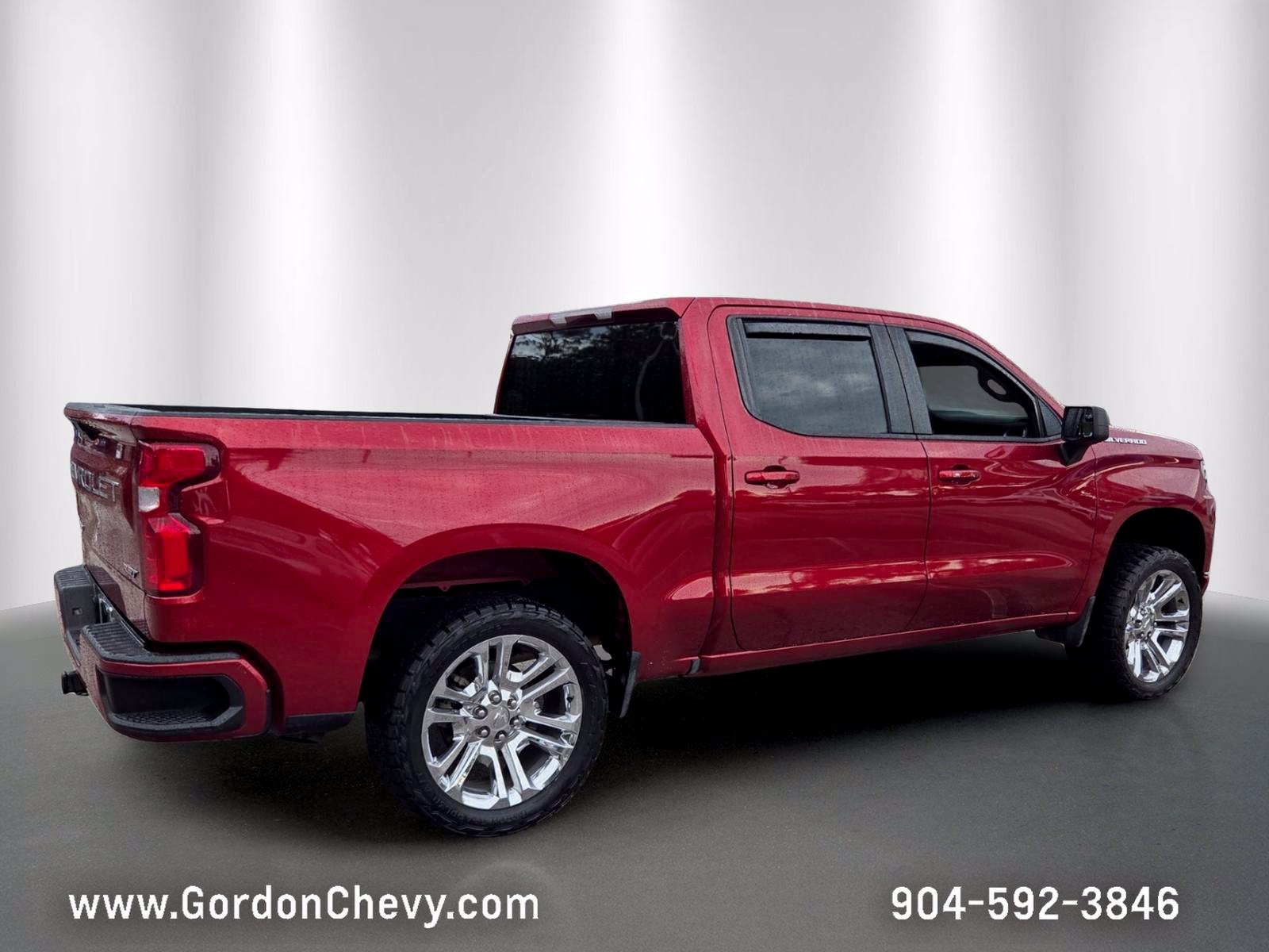Used 2021 Chevrolet Silverado 1500 RST RWD image 6