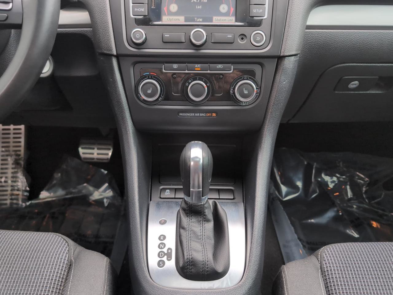 Used 2013 Volkswagen Golf TDI FWD image 14