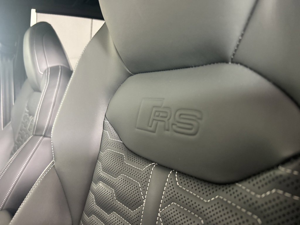 Used 2024 Audi RS Q8 image 27