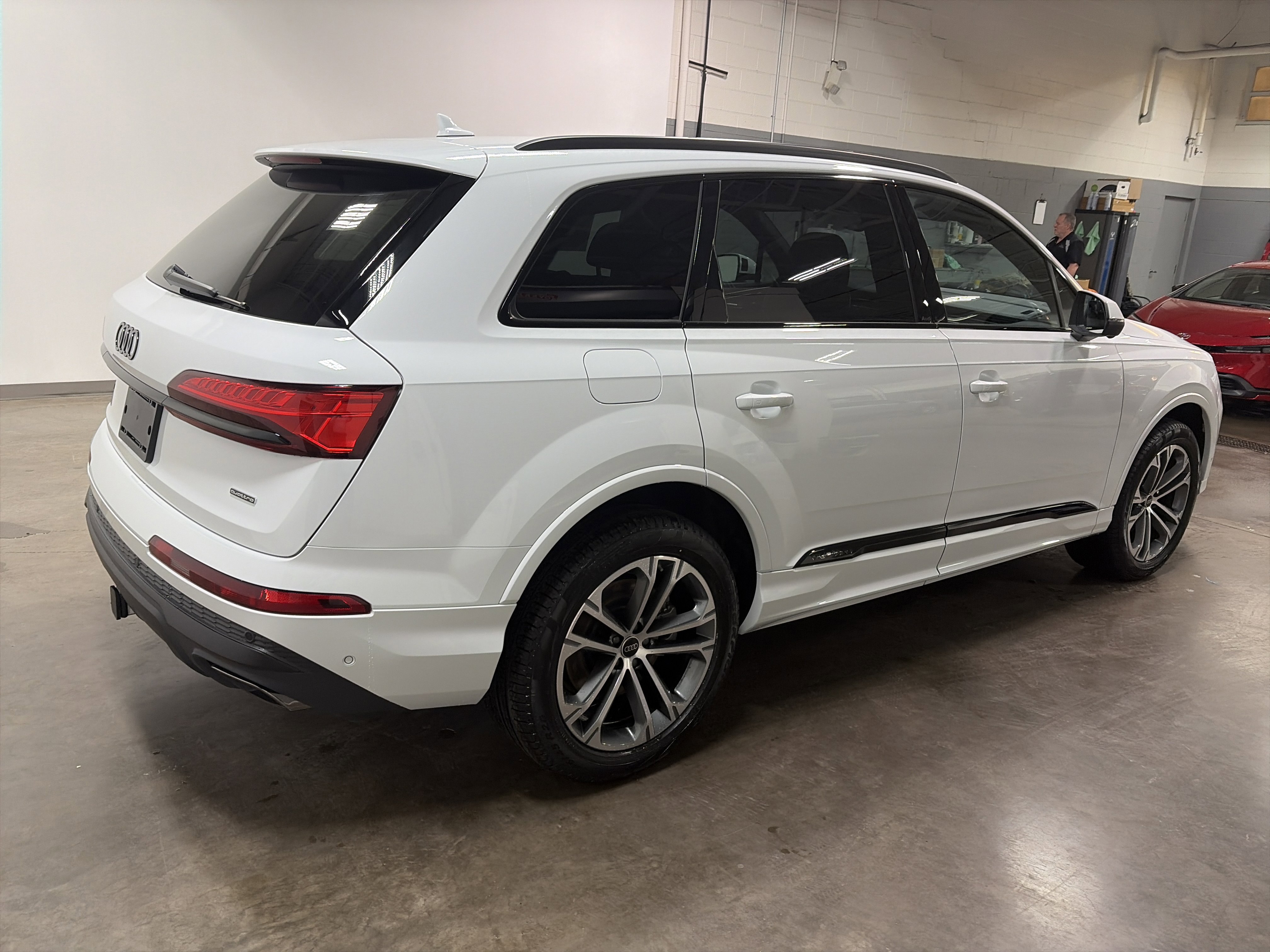 New 2026 Audi Q7 2.0T Premium image 3