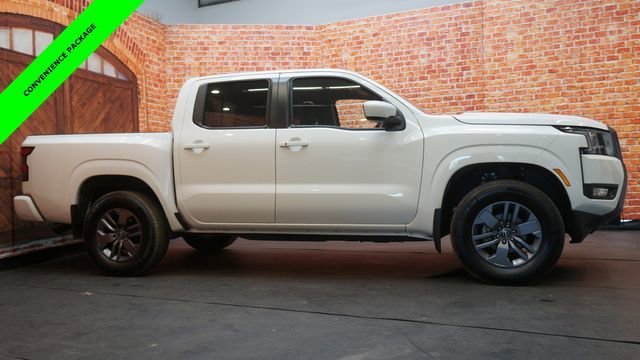 Certified 2025 Nissan Frontier SV w/ SV Convenience Package AWD/4WD image 8