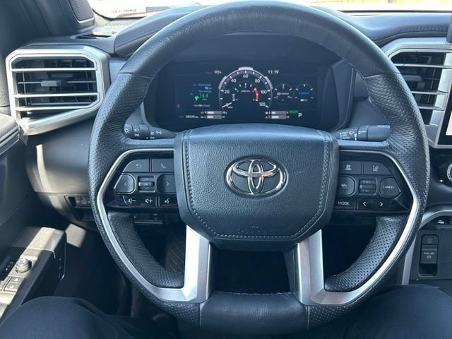 Used 2023 Toyota Tundra Platinum AWD/4WD image 15