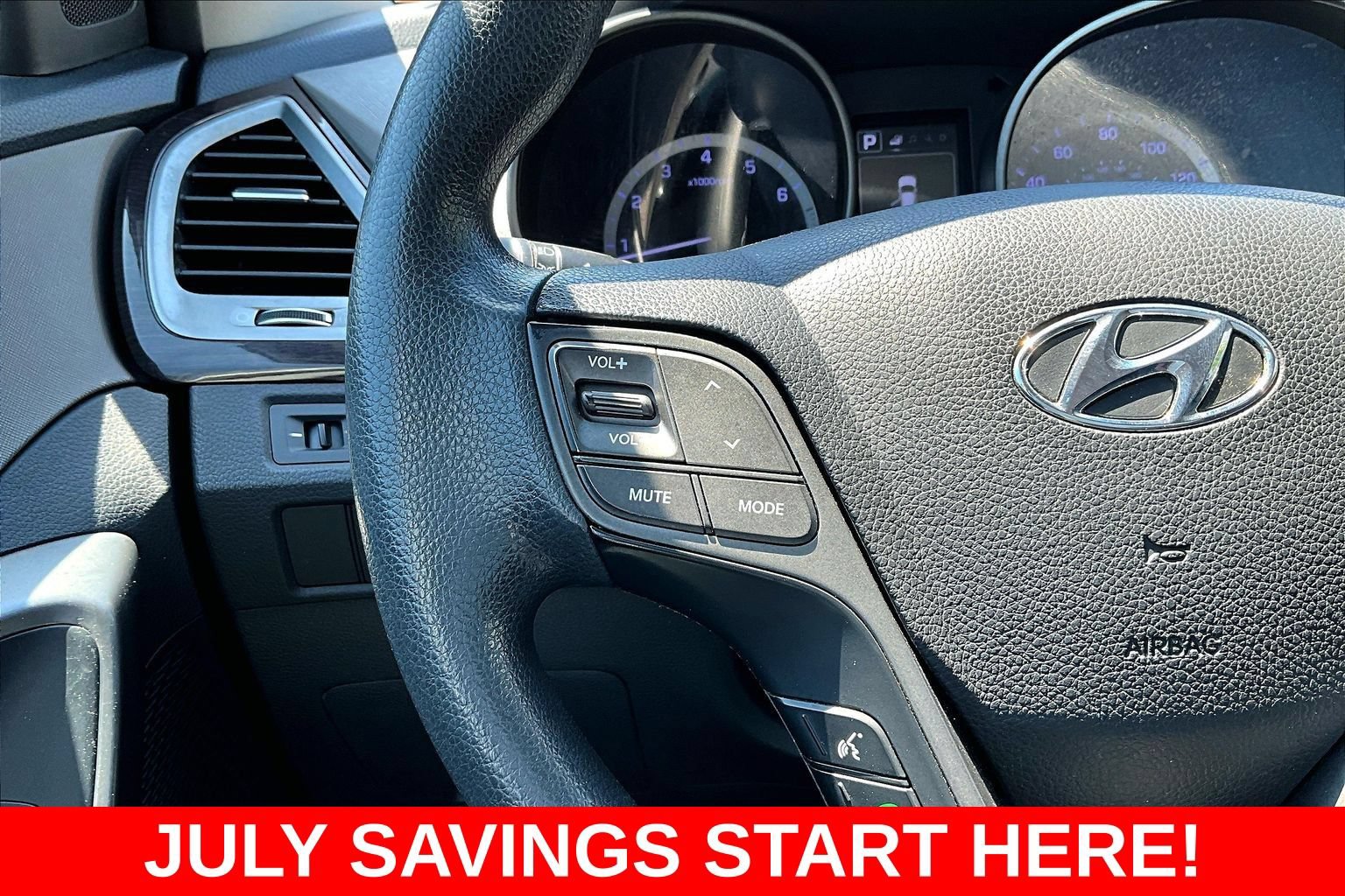 Used 2019 Hyundai Santa Fe XL SE FWD image 15