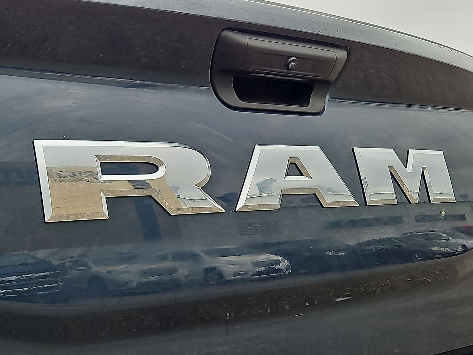 Used 2025 RAM 2500 Big Horn AWD/4WD image 36