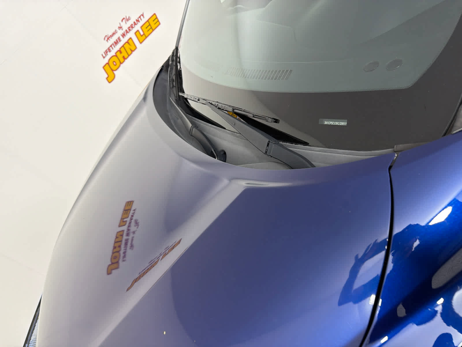 Used 2019 Nissan Kicks SR w/ SR Premium Package FWD image 10