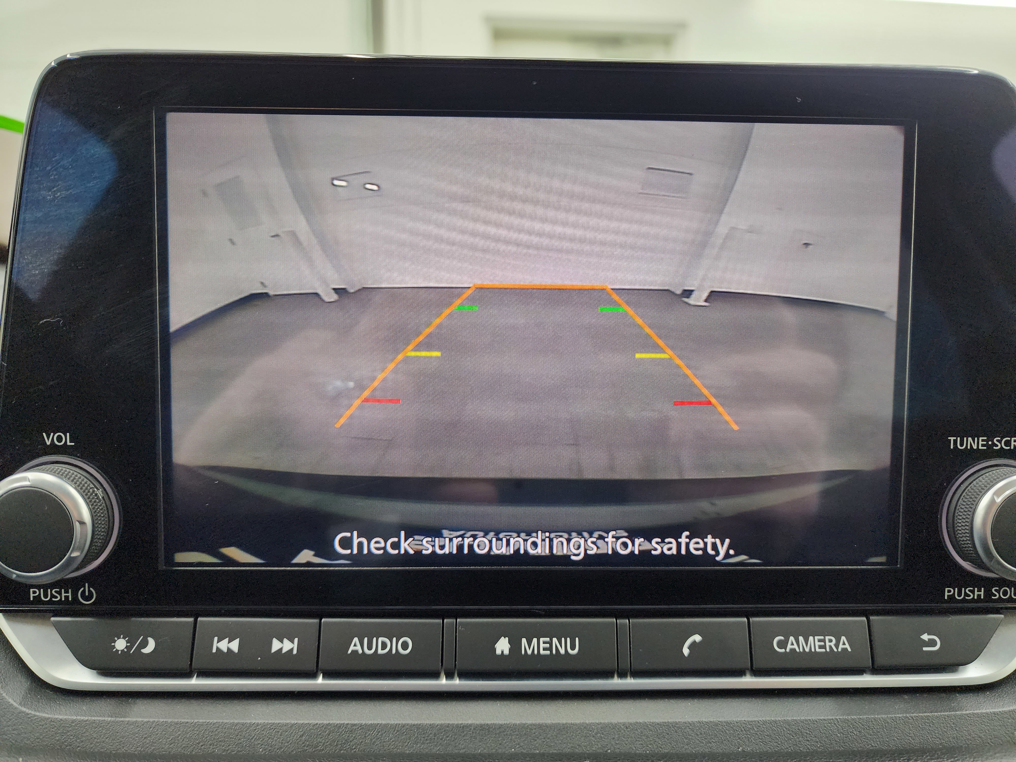 Used 2023 Nissan Rogue SV image 14