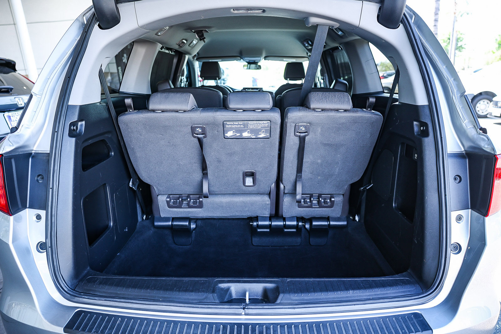 Certified 2024 Honda Odyssey EX image 32