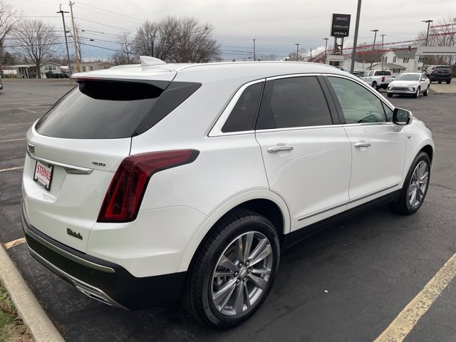 Used 2025 Cadillac XT5 Premium Luxury image 10