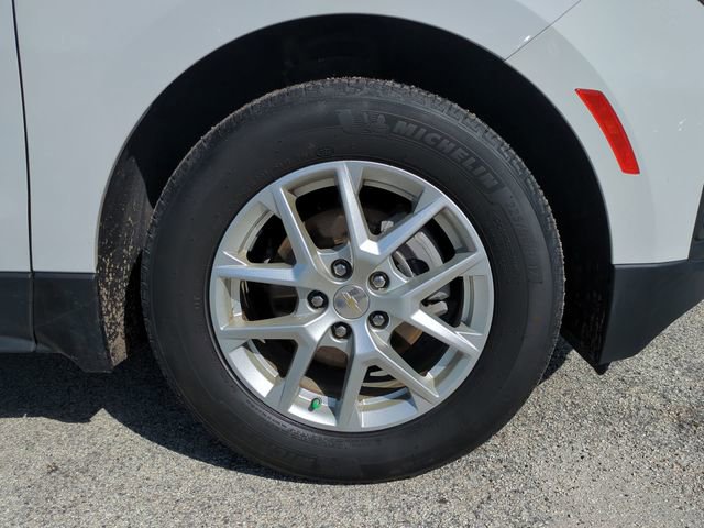 Used 2023 Chevrolet Equinox LS w/ LS Convenience Package image 10