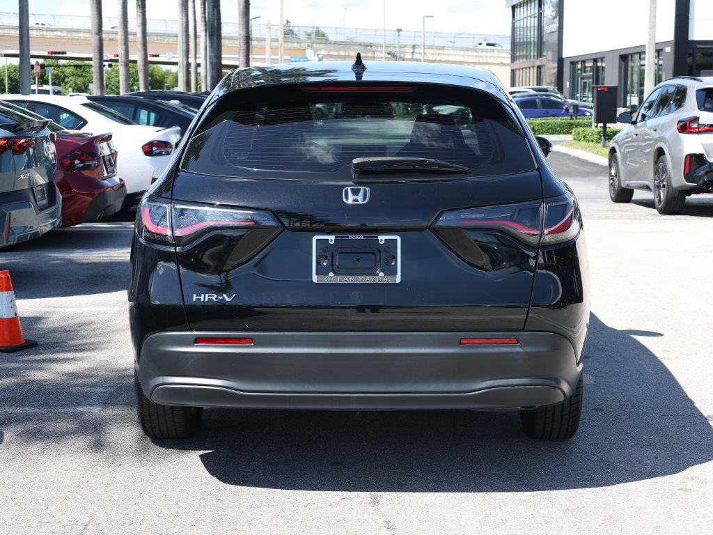 Used 2024 Honda HR-V LX image 6