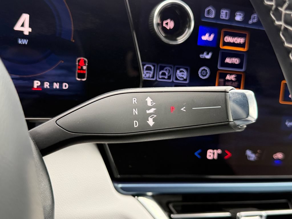 New 2026 Chevrolet Equinox EV LT FWD image 20