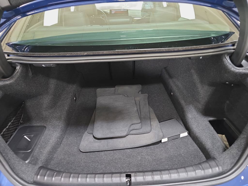 Used 2021 BMW 540i w/ Convenience Package image 30