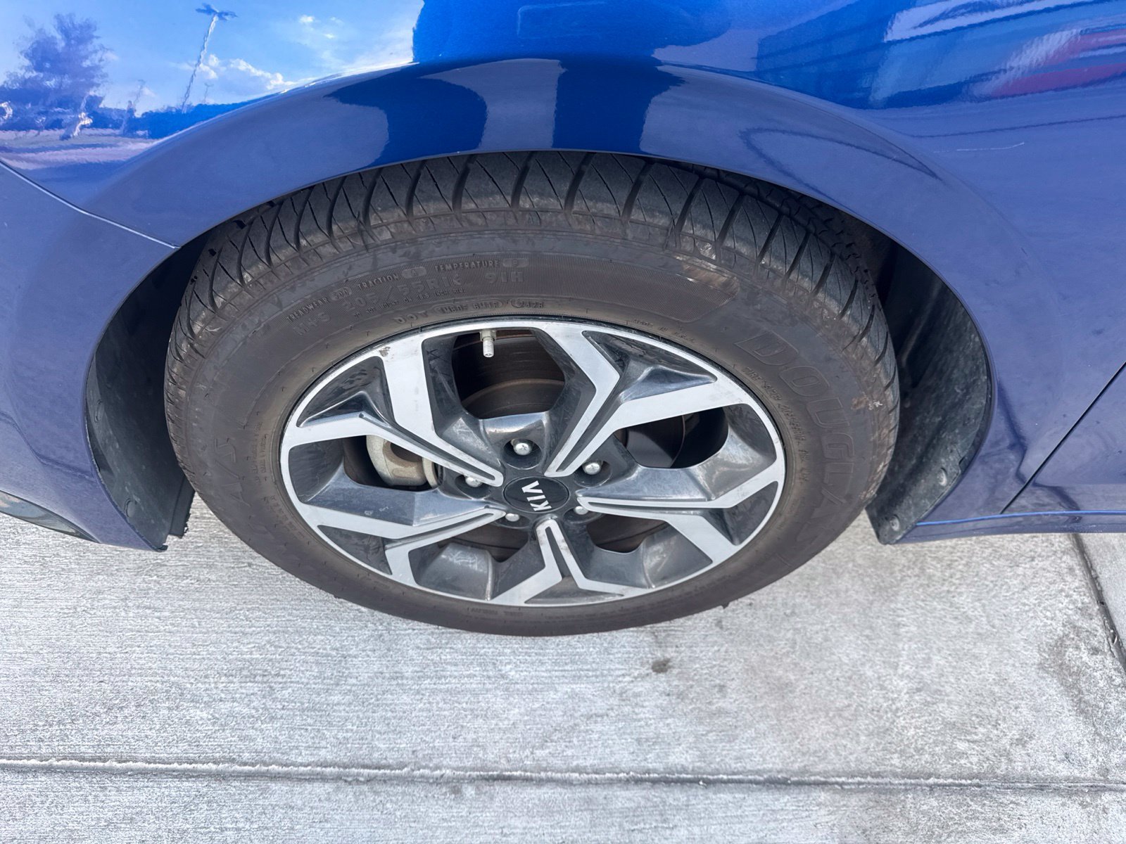 Used 2020 Kia Forte LXS FWD image 5