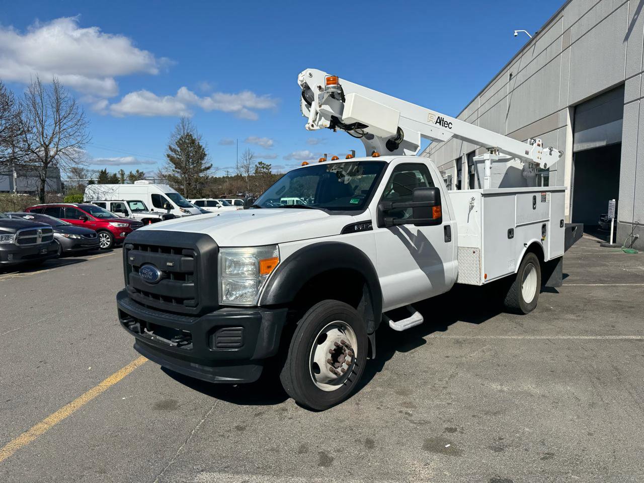Used 2015 Ford F450 XL w/ Power Equipment Group image 29