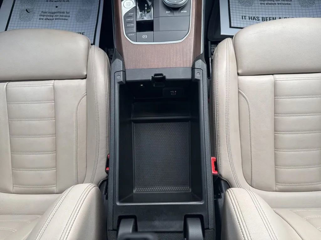 Used 2021 BMW 330i xDrive Sedan AWD/4WD image 34